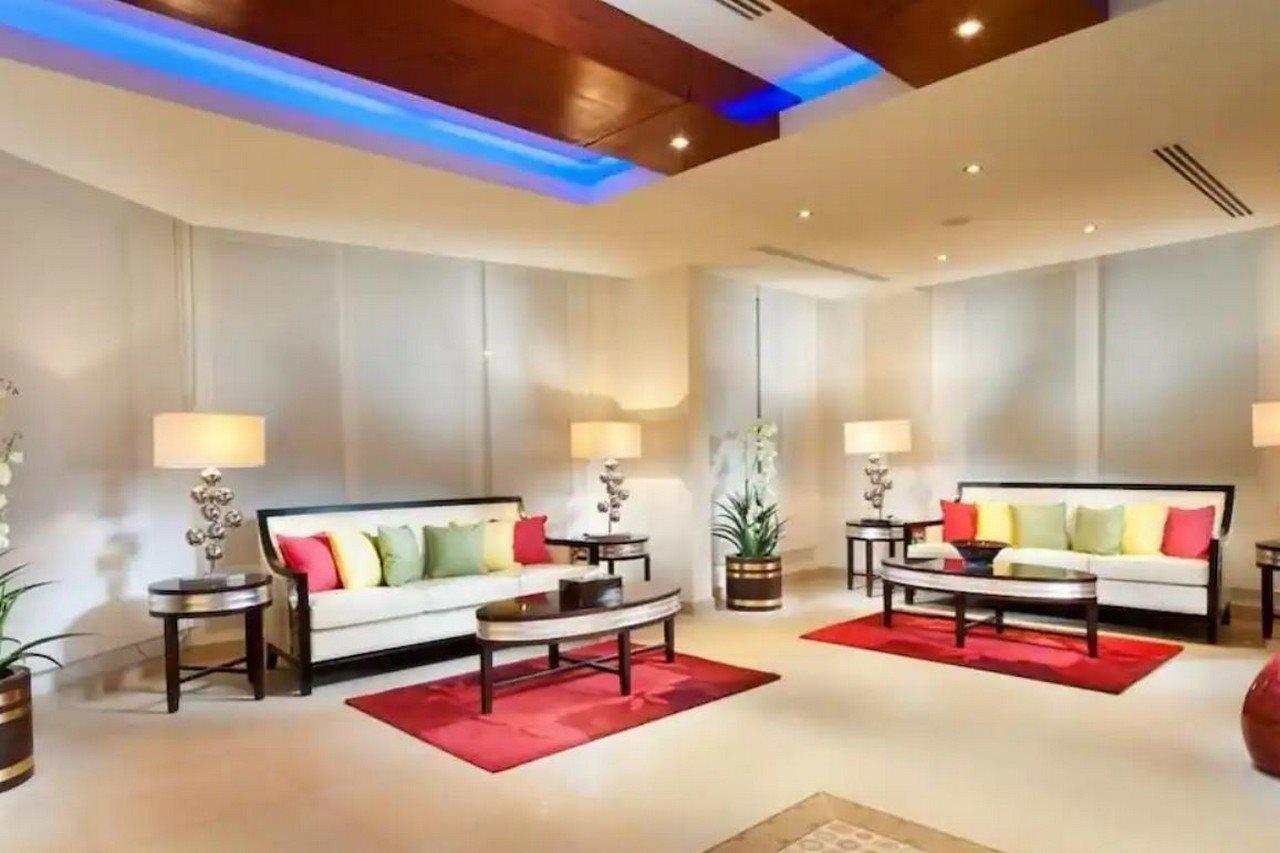 Al Hail Waves Hotel Managed By Centara Маскат Экстерьер фото