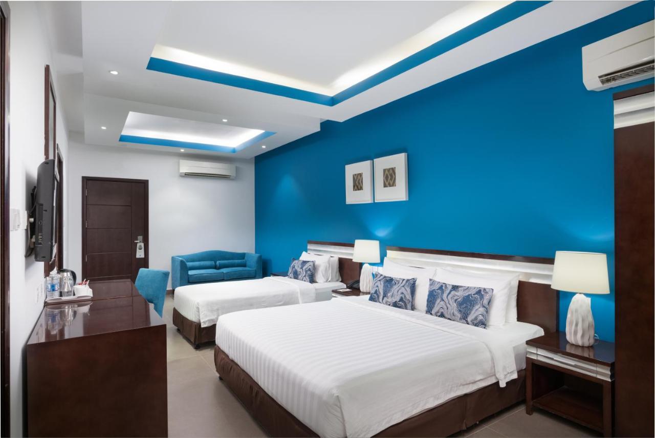 Al Hail Waves Hotel Managed By Centara Маскат Экстерьер фото